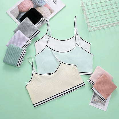 Comfort and Confidence for Growing Girls! 🌸 Girls Training Bras & Cotton Panties Set – Soft, Wireless, Perfect for Teens (Ages 8-16)!