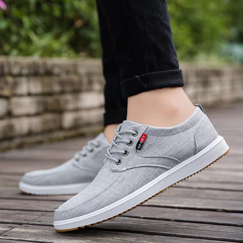 Step into Comfort 🌞 Men’s Breathable Canvas Shoes – Lightweight, Casual & Perfect for Summer Walks!