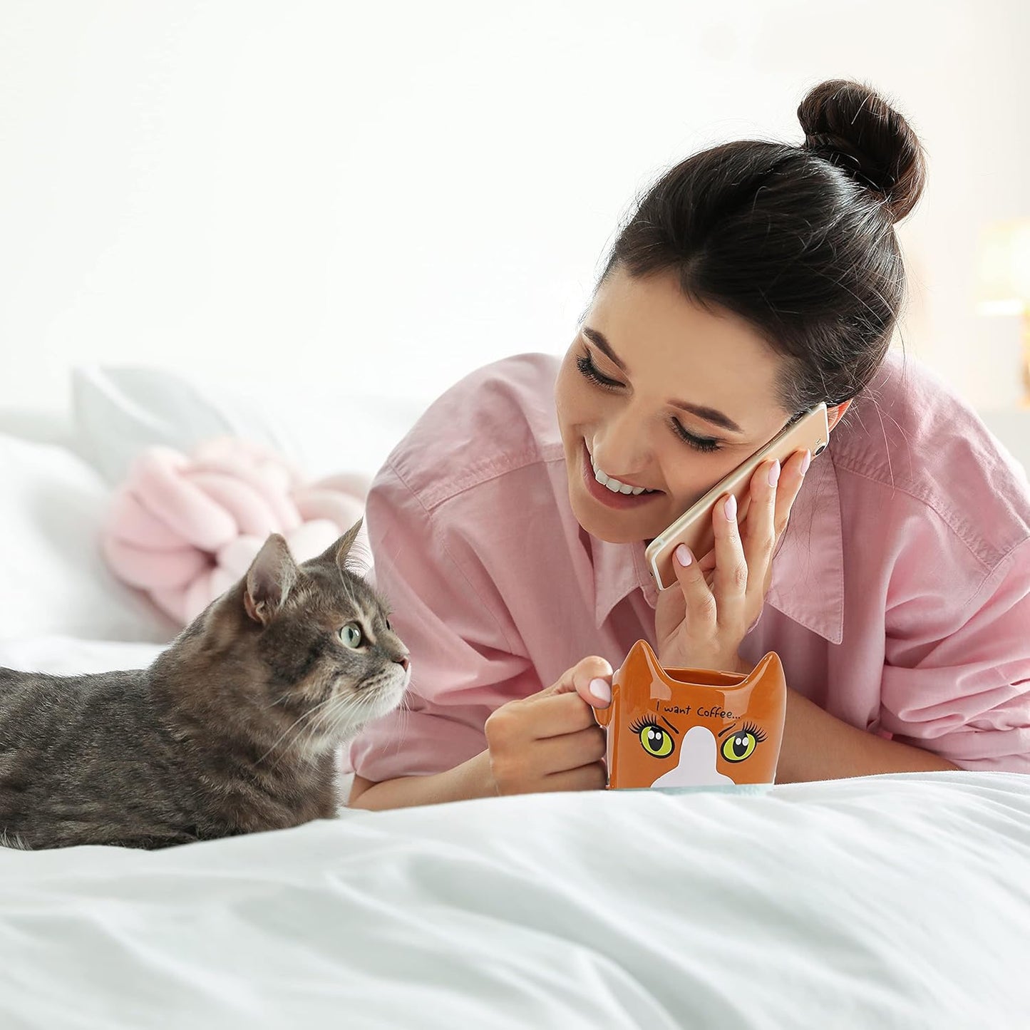 For the Love of Cats and Coffee! 🐾☕ 'I Work Hard So My Cat Can Have a Better Life!' – Perfect Mug for Cat Lovers!